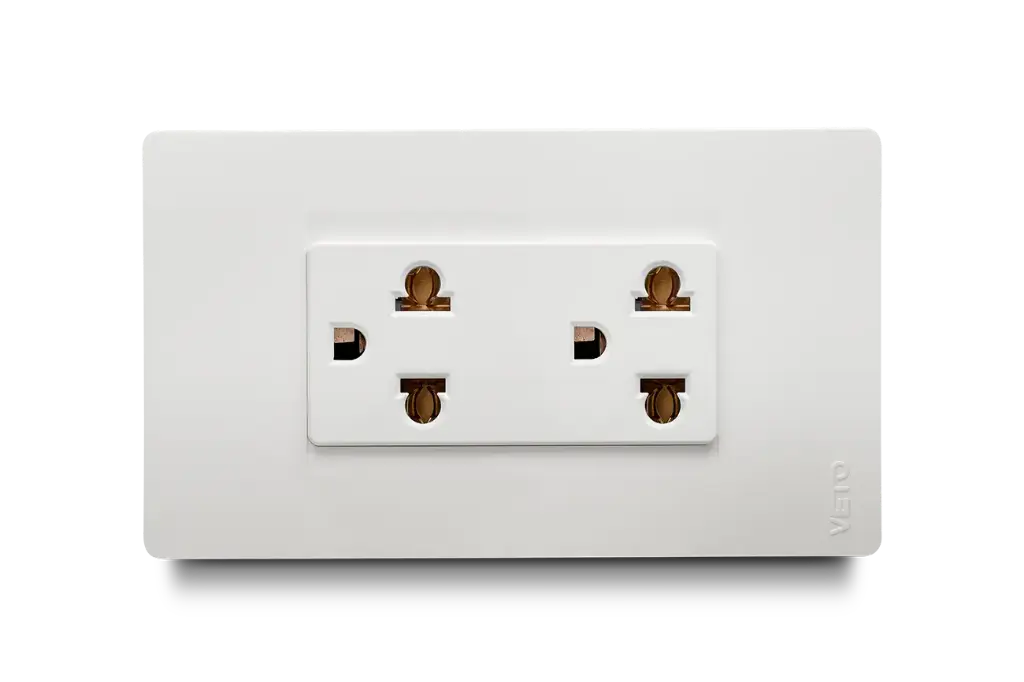 Tomacorriente Doble Univ. Europeo Bl 2P+E Premium