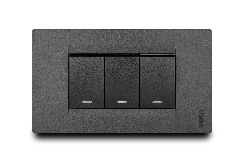 Interruptor Triple Negro Veto Premium